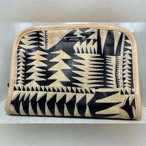 Stella & Dot Black and Beige Aztec Patterned Makeup Bag #1145